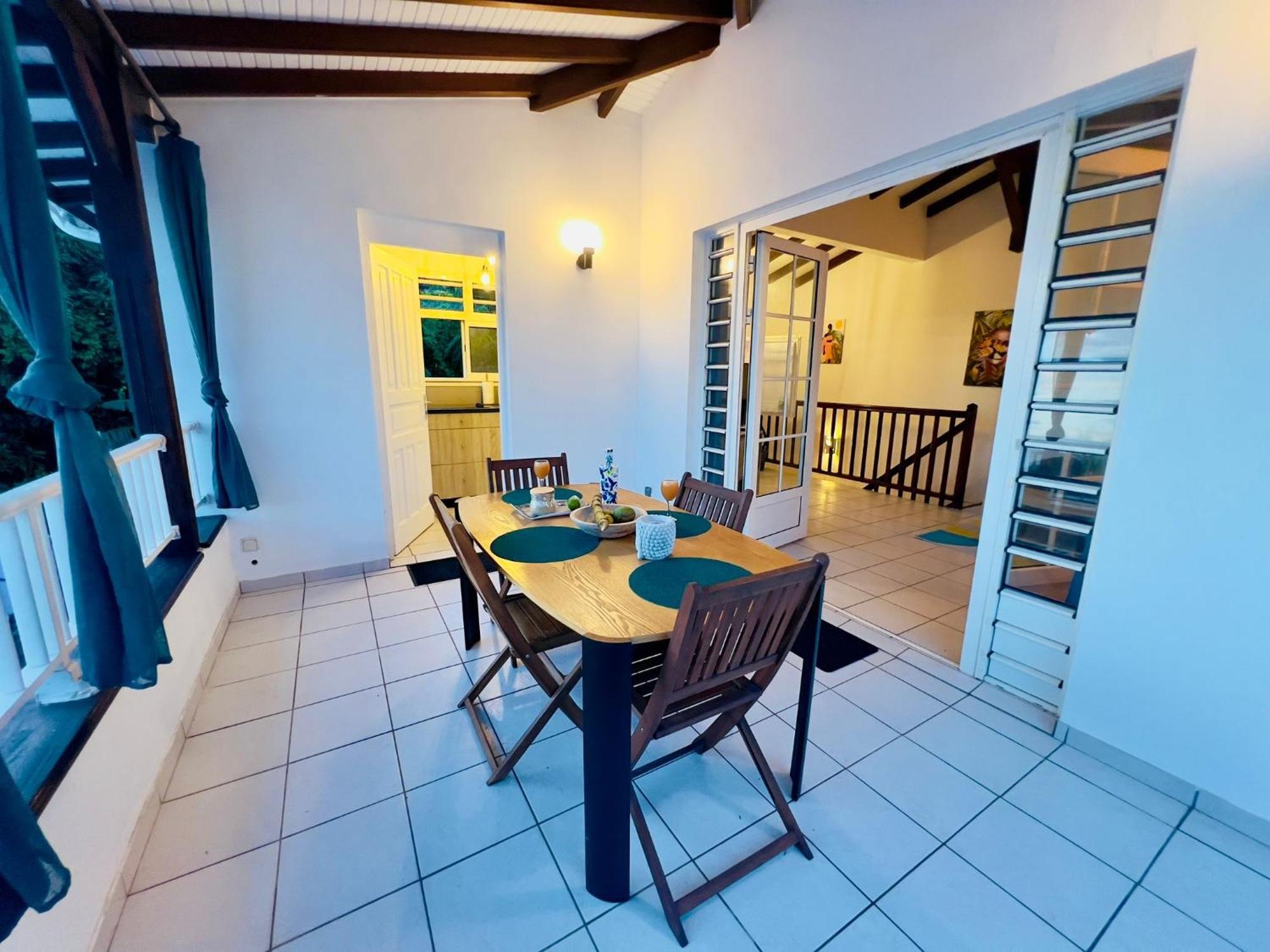 Villa Iguana, Duplex Paisible, Vue Magnifique Mer Et Rocher Du Diamant, Piscine サント・リュス エクステリア 写真
